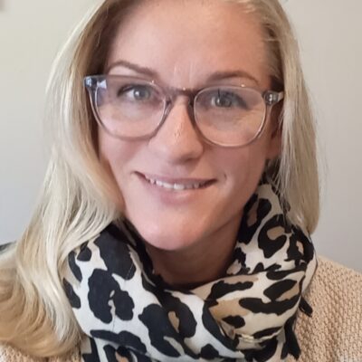 Headshot of Cate Dingelstad